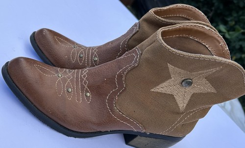 Dream Out Loud by Selena Gomez Western Joey Boots Womens US Size 5 Brown  Ankle | eBay